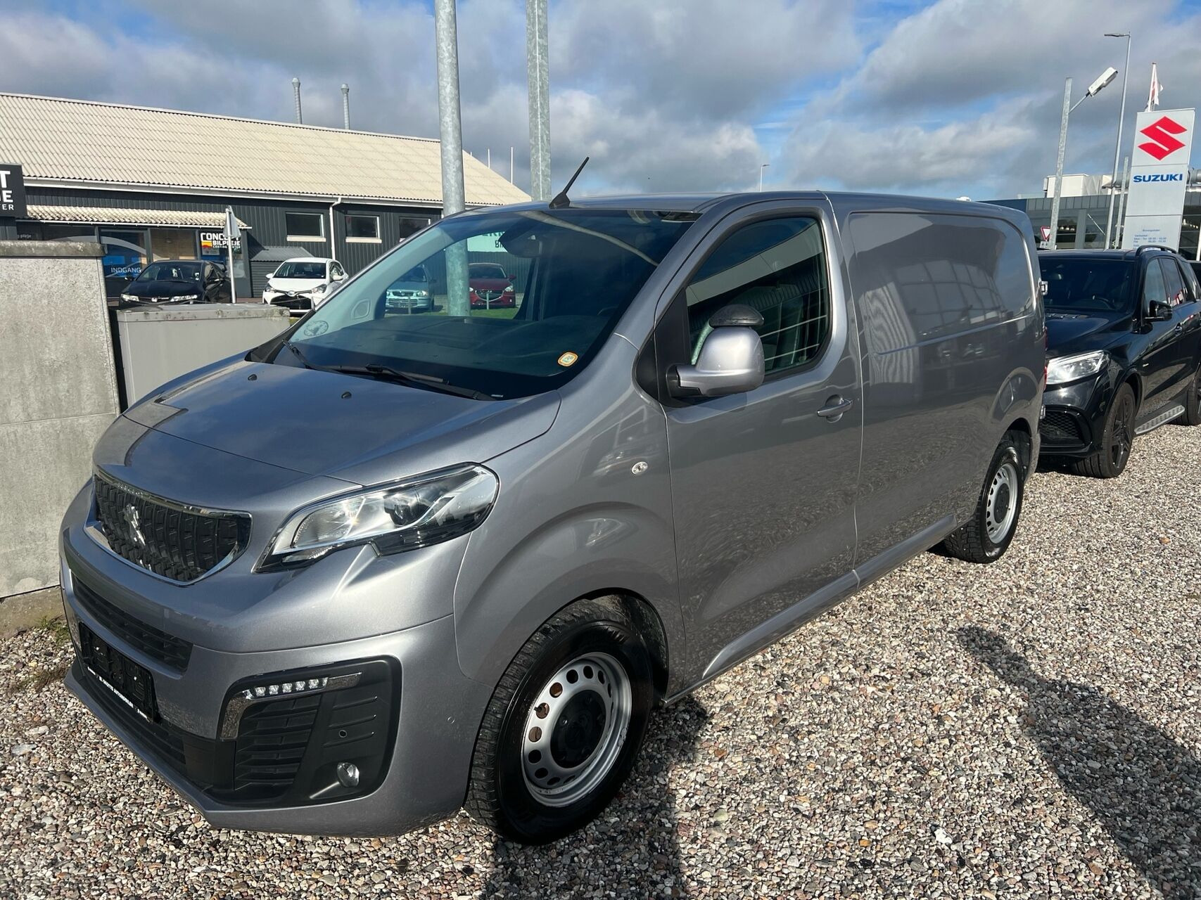 Peugeot Expert 2,0 L2 BlueHDi Premium Pro EAT8 122HK Van 8g Aut.