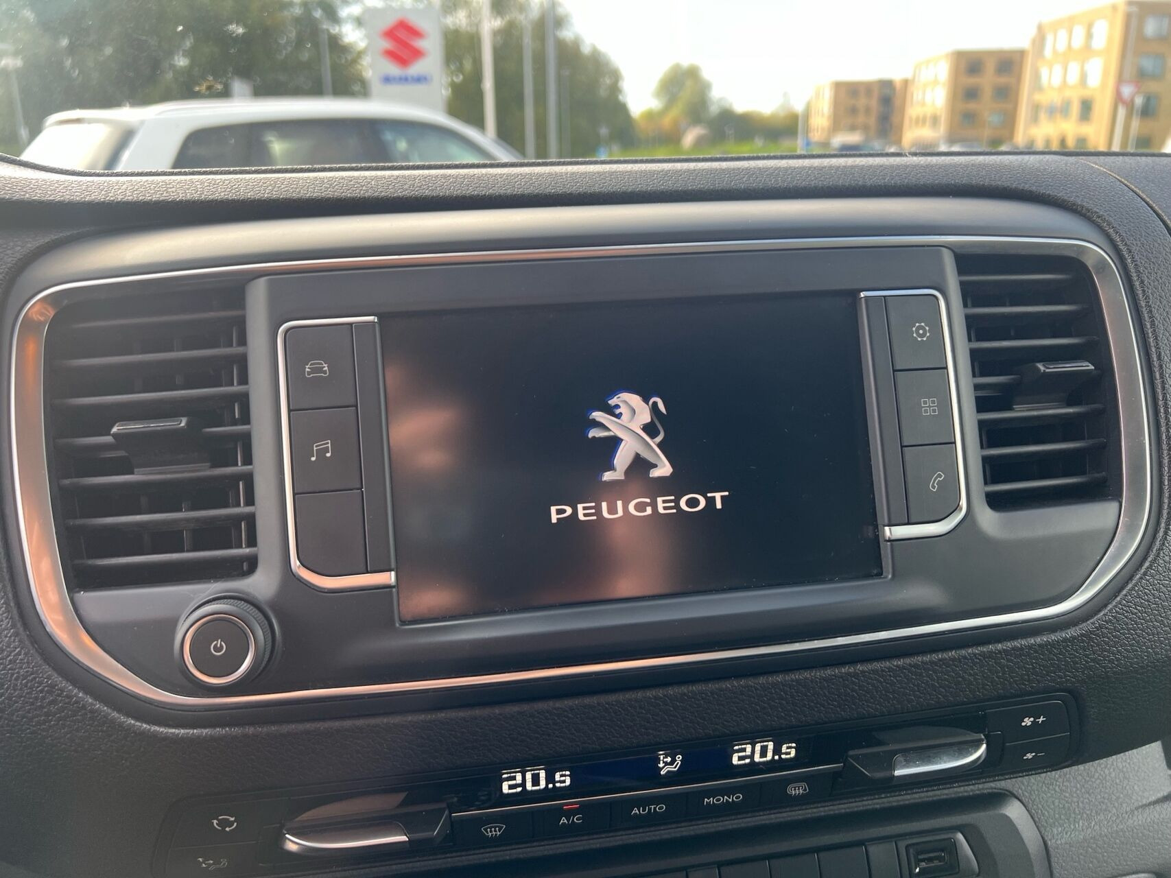 undefined Peugeot Expert fra 2021