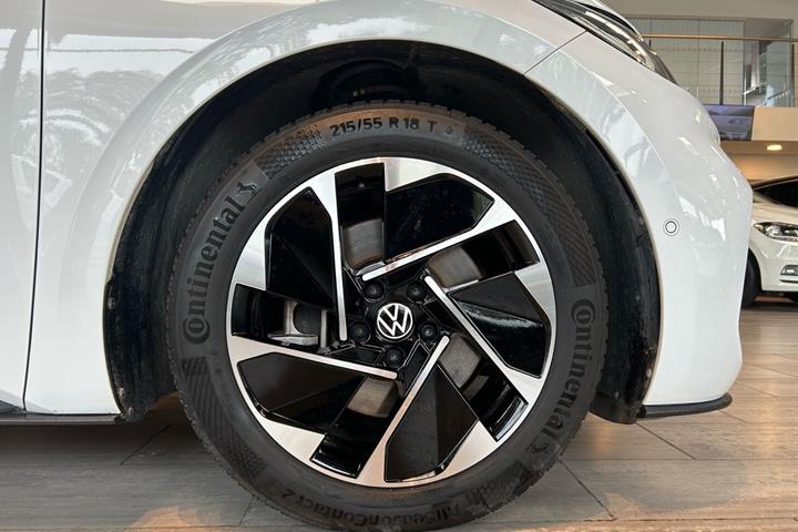 Hvid VW ID.3 fra 2024