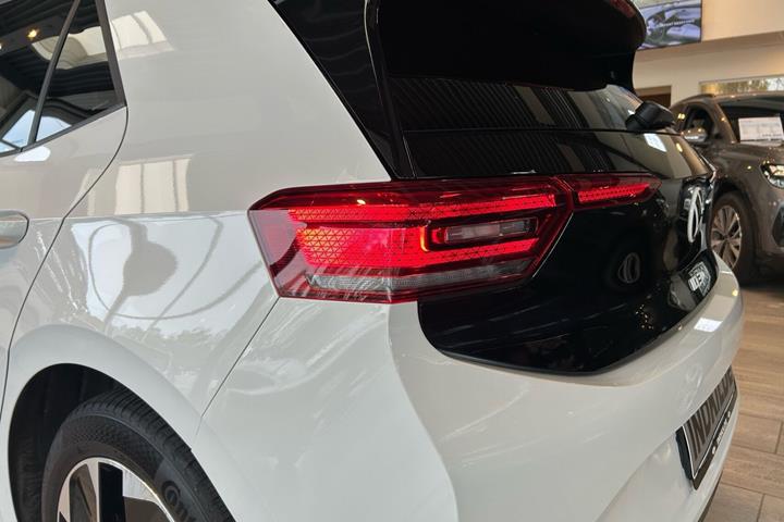 Hvid VW ID.3 fra 2024