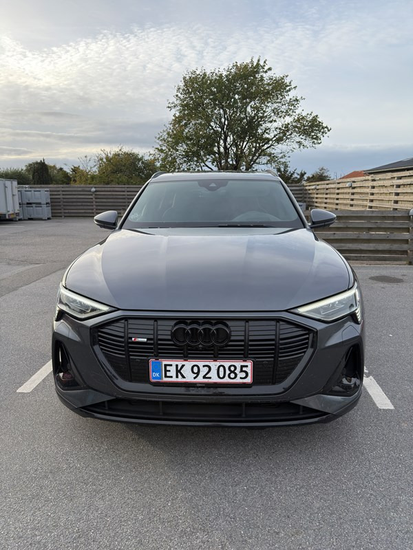 undefined Audi e-tron fra 2022