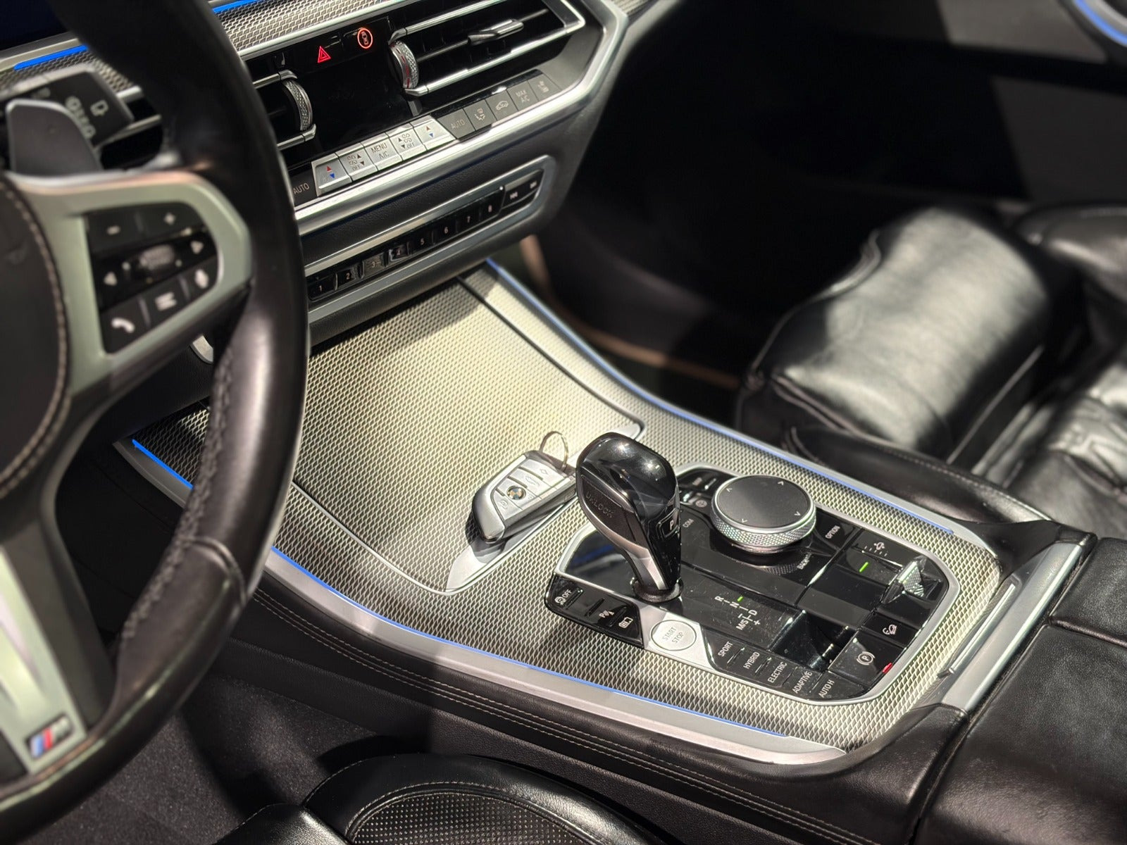 Hvid BMW X5 fra 2021
