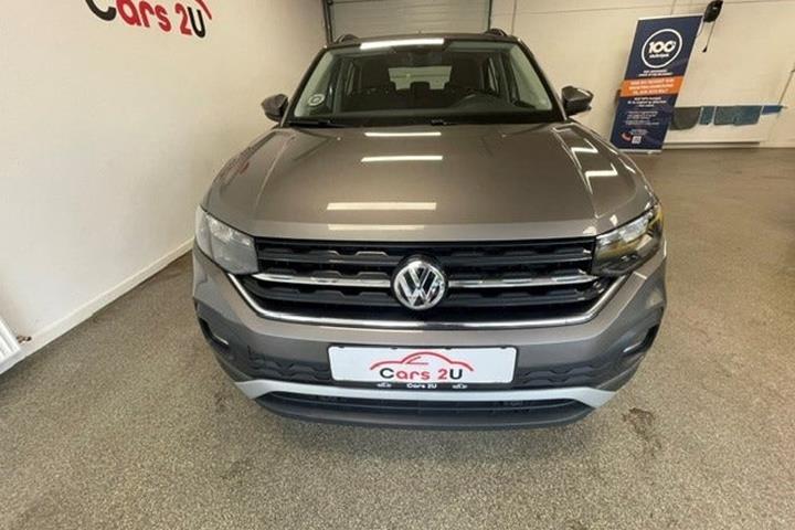 Grå VW T-Cross fra 2019
