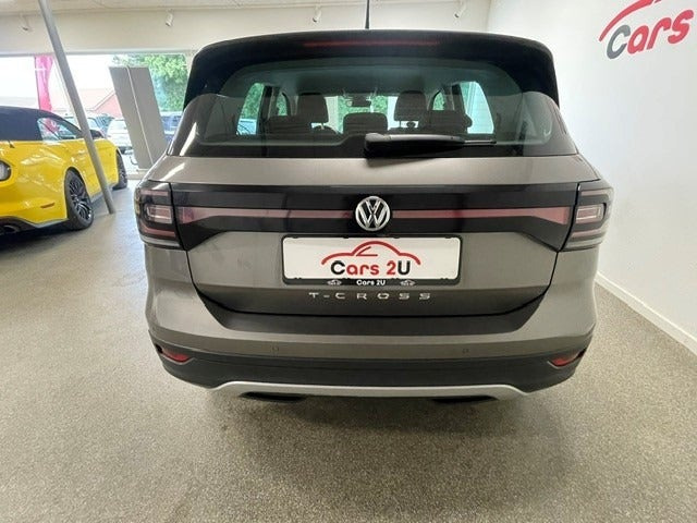 Grå VW T-Cross fra 2019