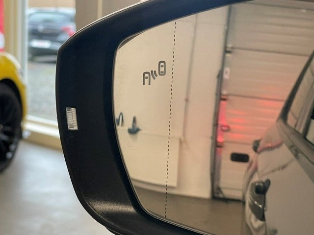 Grå VW T-Cross fra 2019