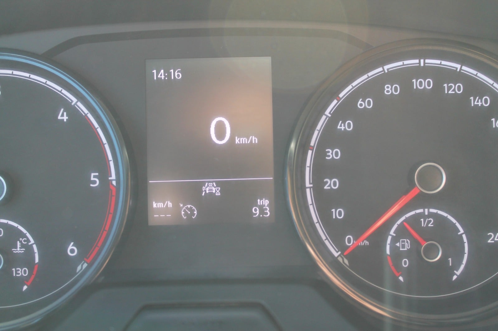 Sort VW Transporter fra 2020