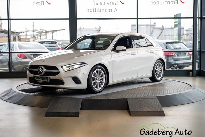 Hvid Mercedes A200 fra 2018