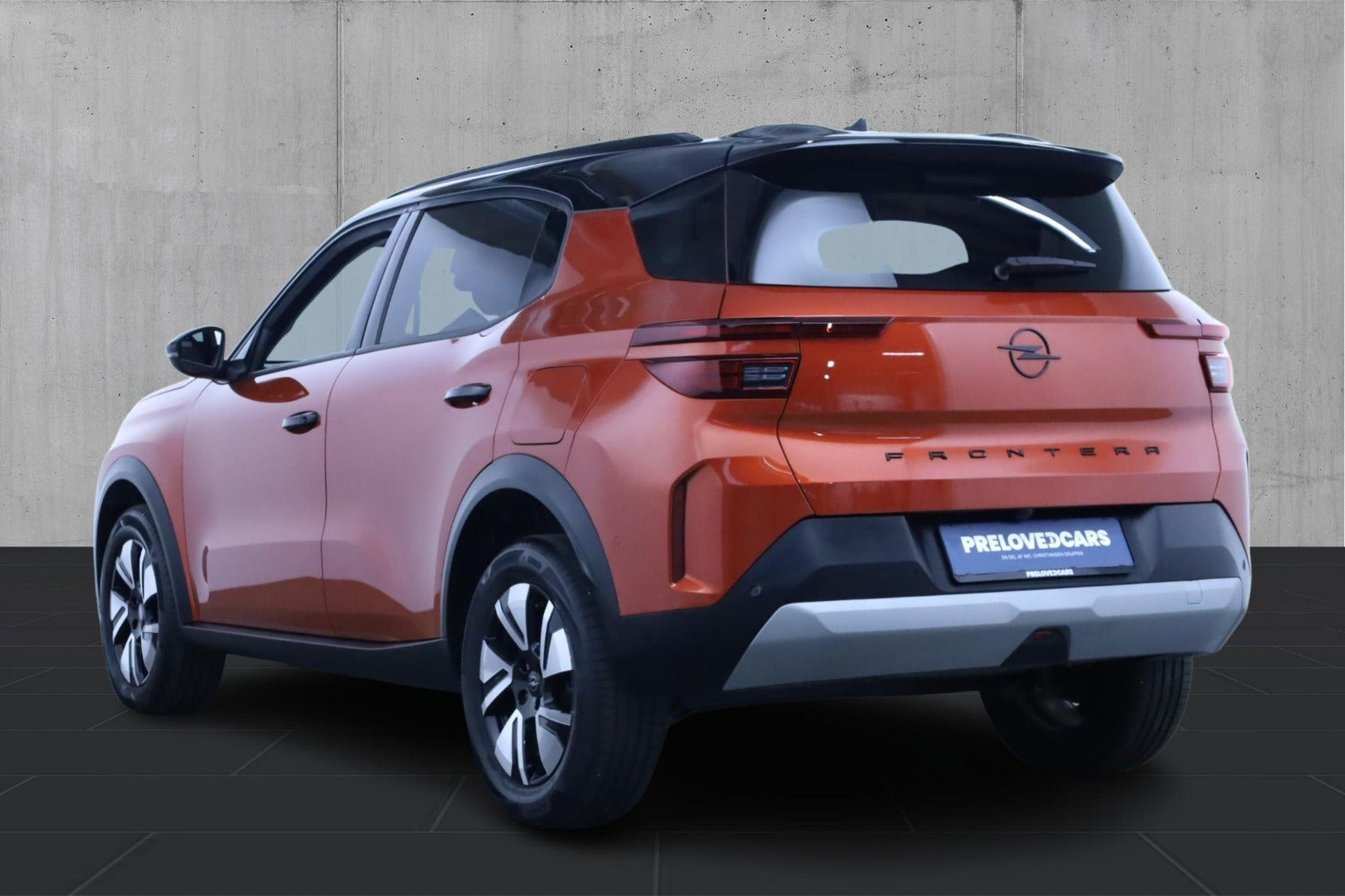 Orange Opel Frontera fra 2025