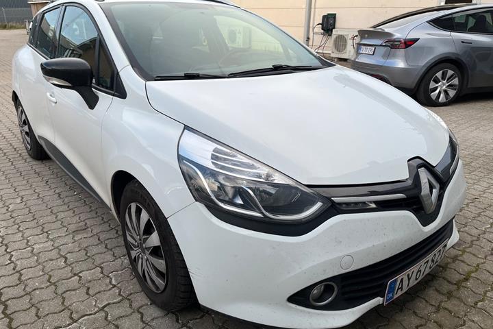 Hvid Renault Clio IV fra 2015