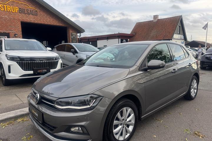 Grå VW Polo fra 2020