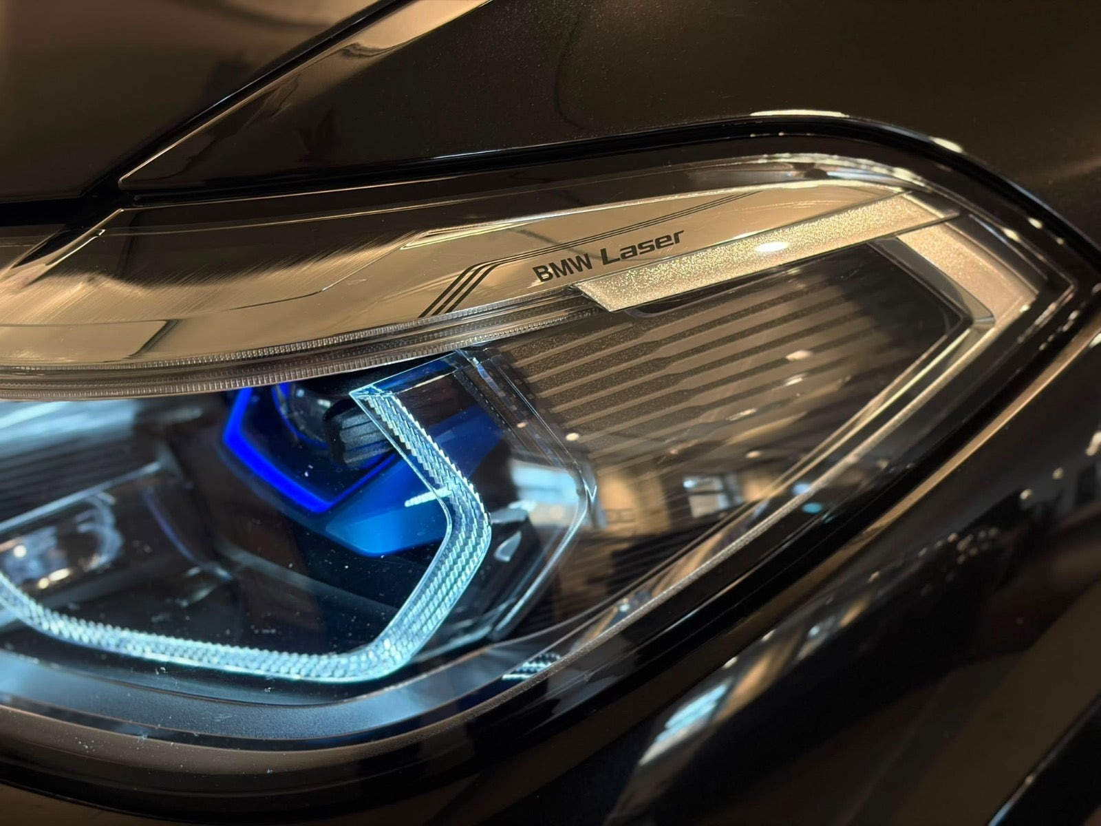 Sort BMW X5 fra 2021