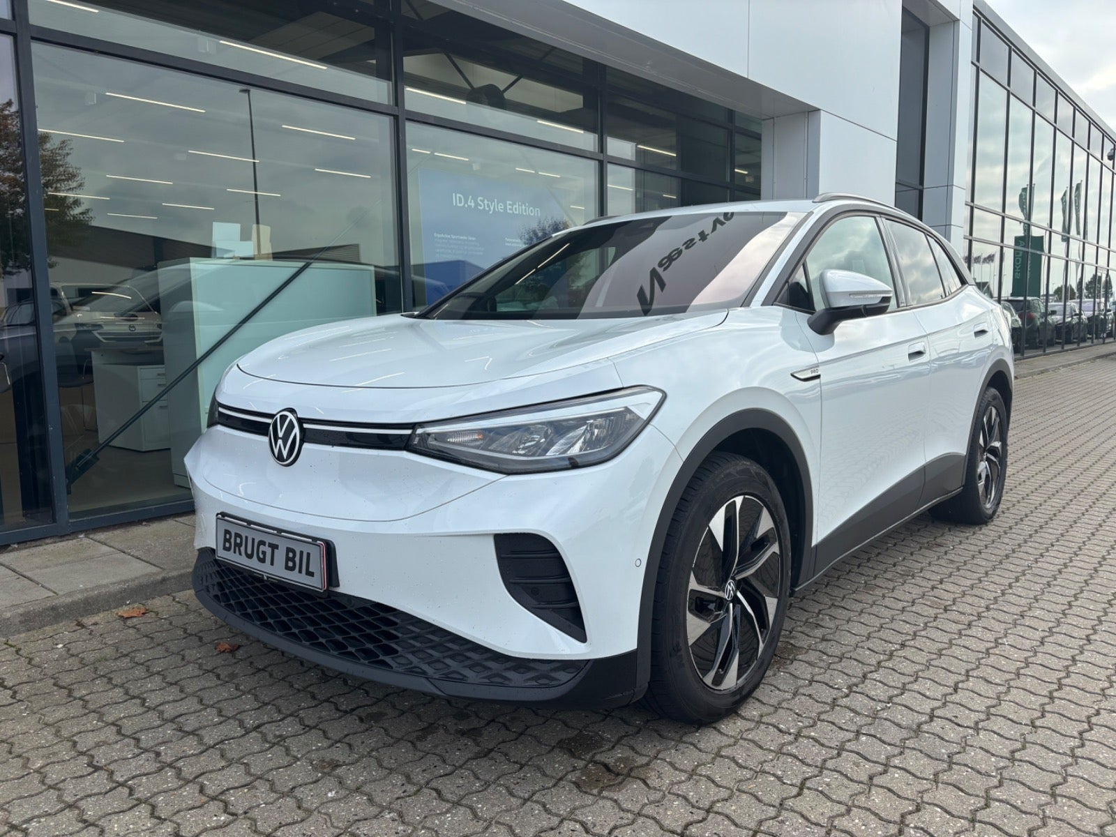 Hvid VW ID.4 fra 2023