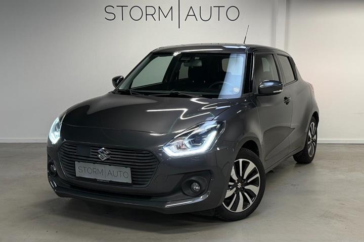 Grå Suzuki Swift fra 2017
