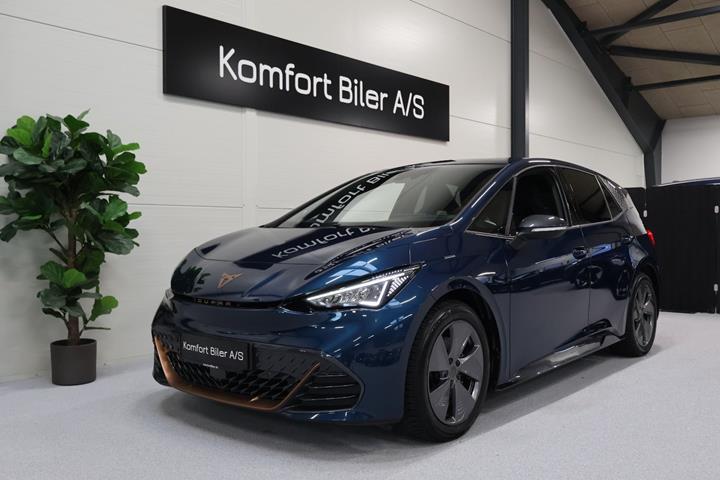 Blå Cupra Born fra 2023