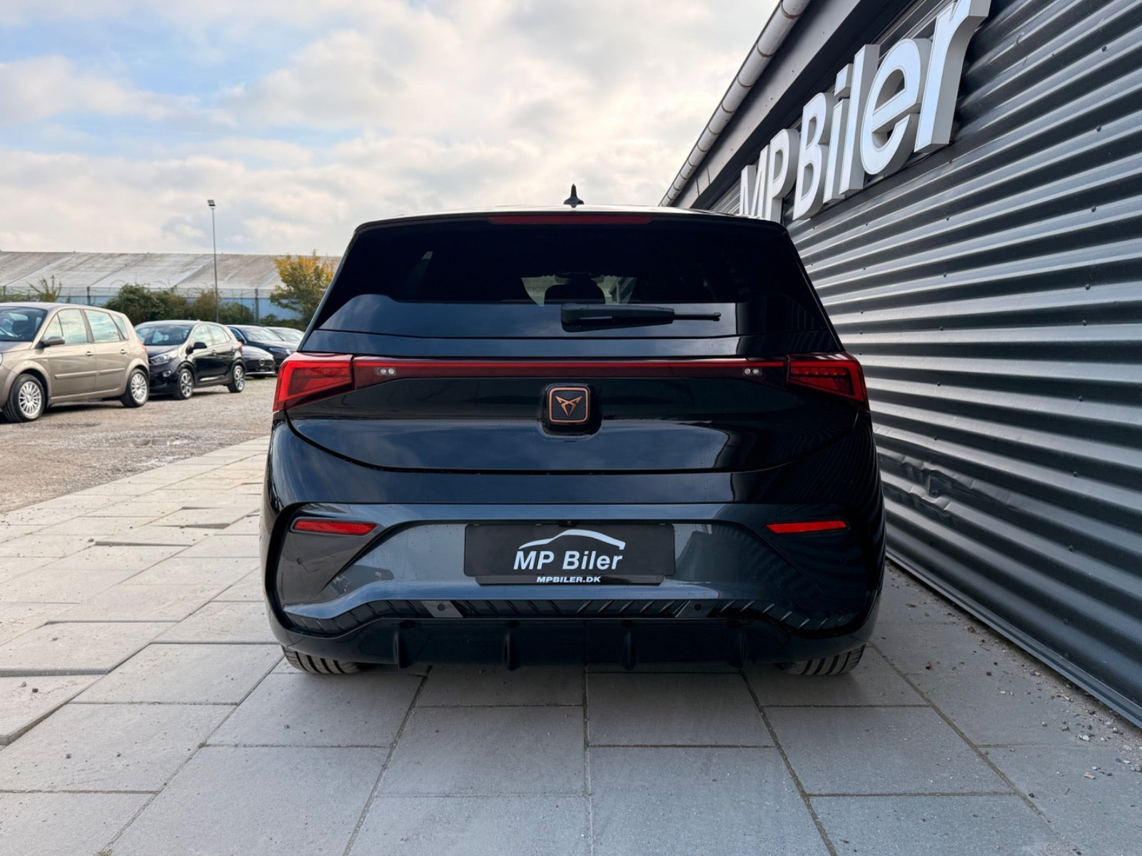 Sort Cupra Born fra 2025