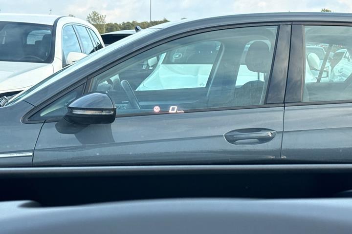 Sort Cupra Born fra 2025