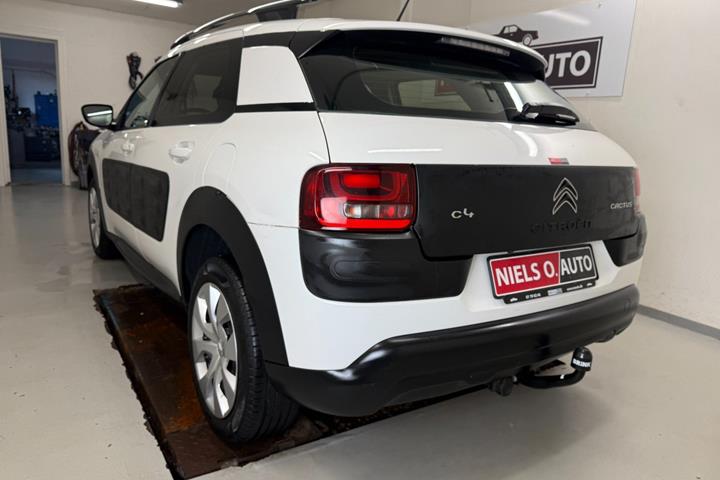 Hvid Citroën C4 Cactus fra 2015