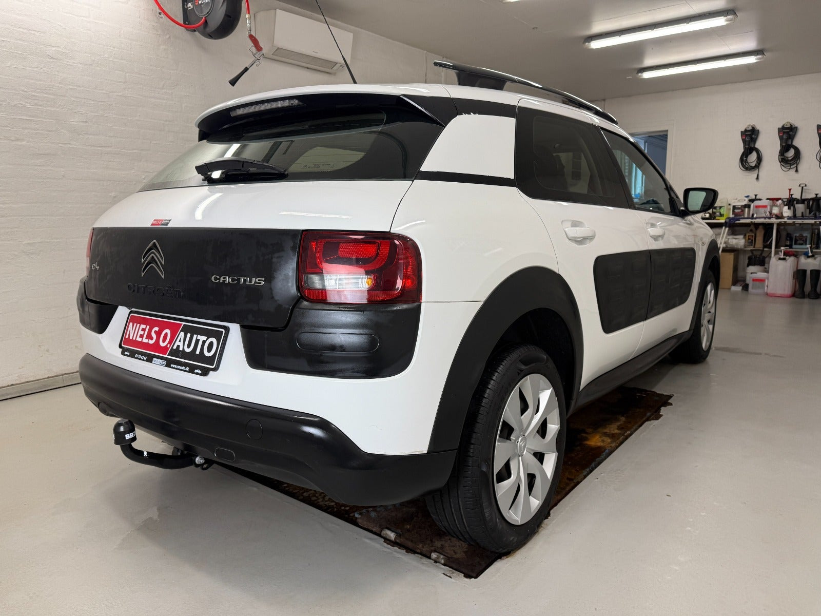 Hvid Citroën C4 Cactus fra 2015