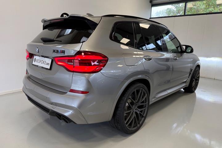 Grå BMW X3 fra 2019