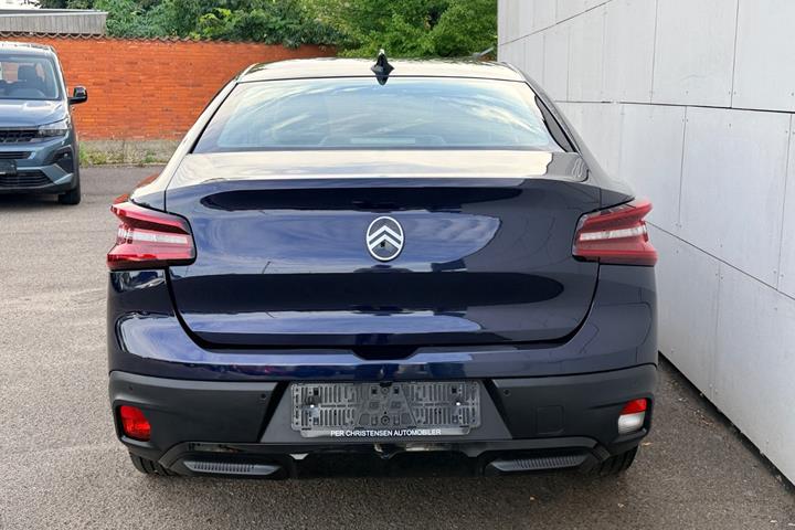 Blå Citroën ë-C4 X fra 2025