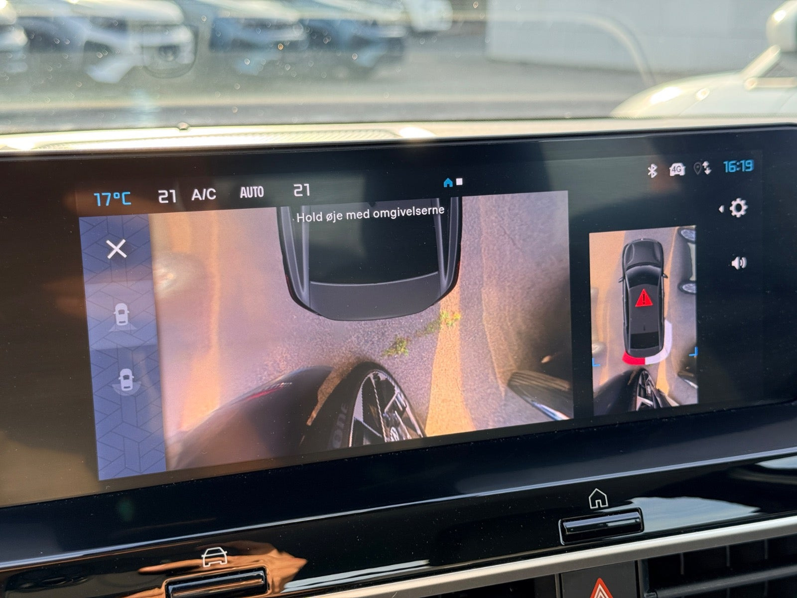 Blå Citroën ë-C4 X fra 2025