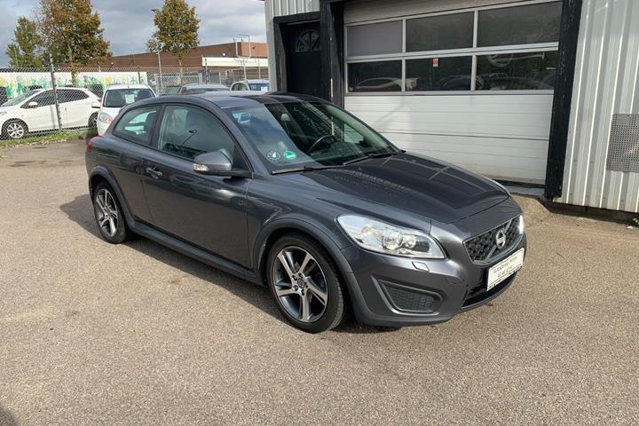 Grå Volvo C30 fra 2013