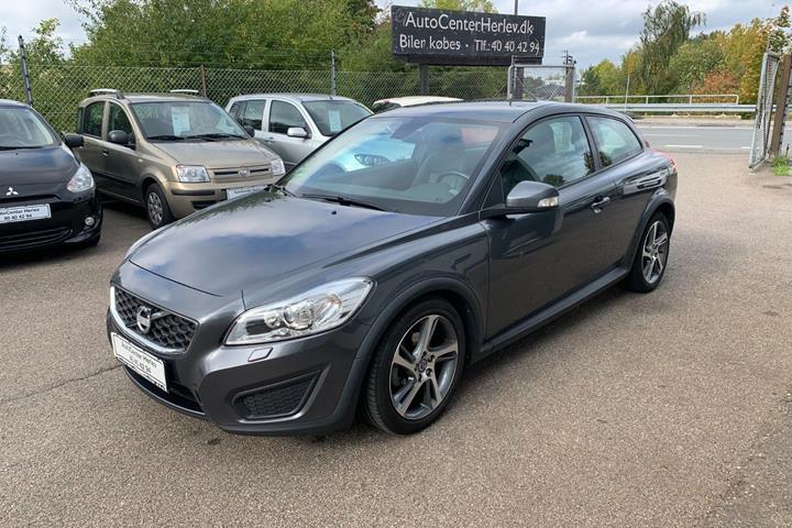 Grå Volvo C30 fra 2013