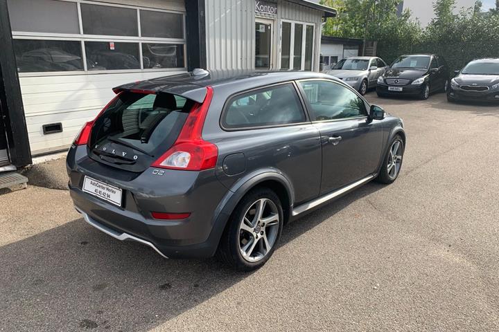 Grå Volvo C30 fra 2013