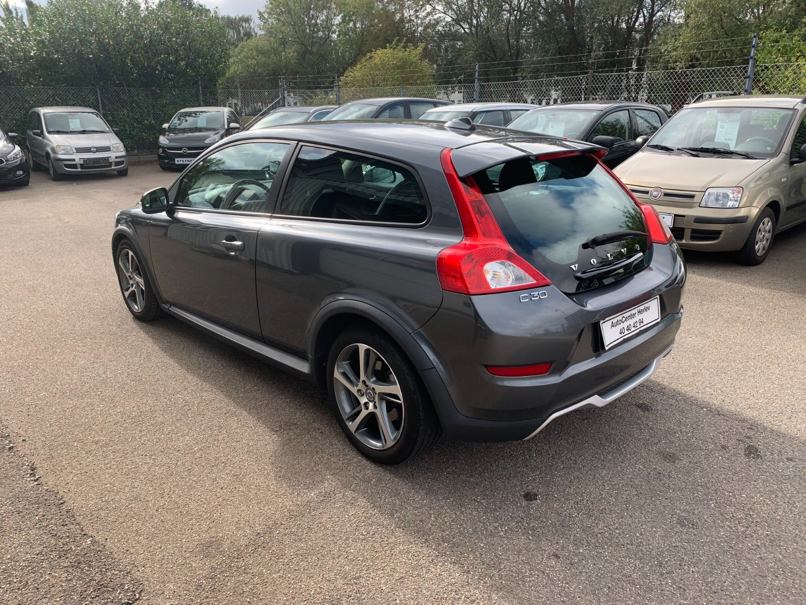 Grå Volvo C30 fra 2013