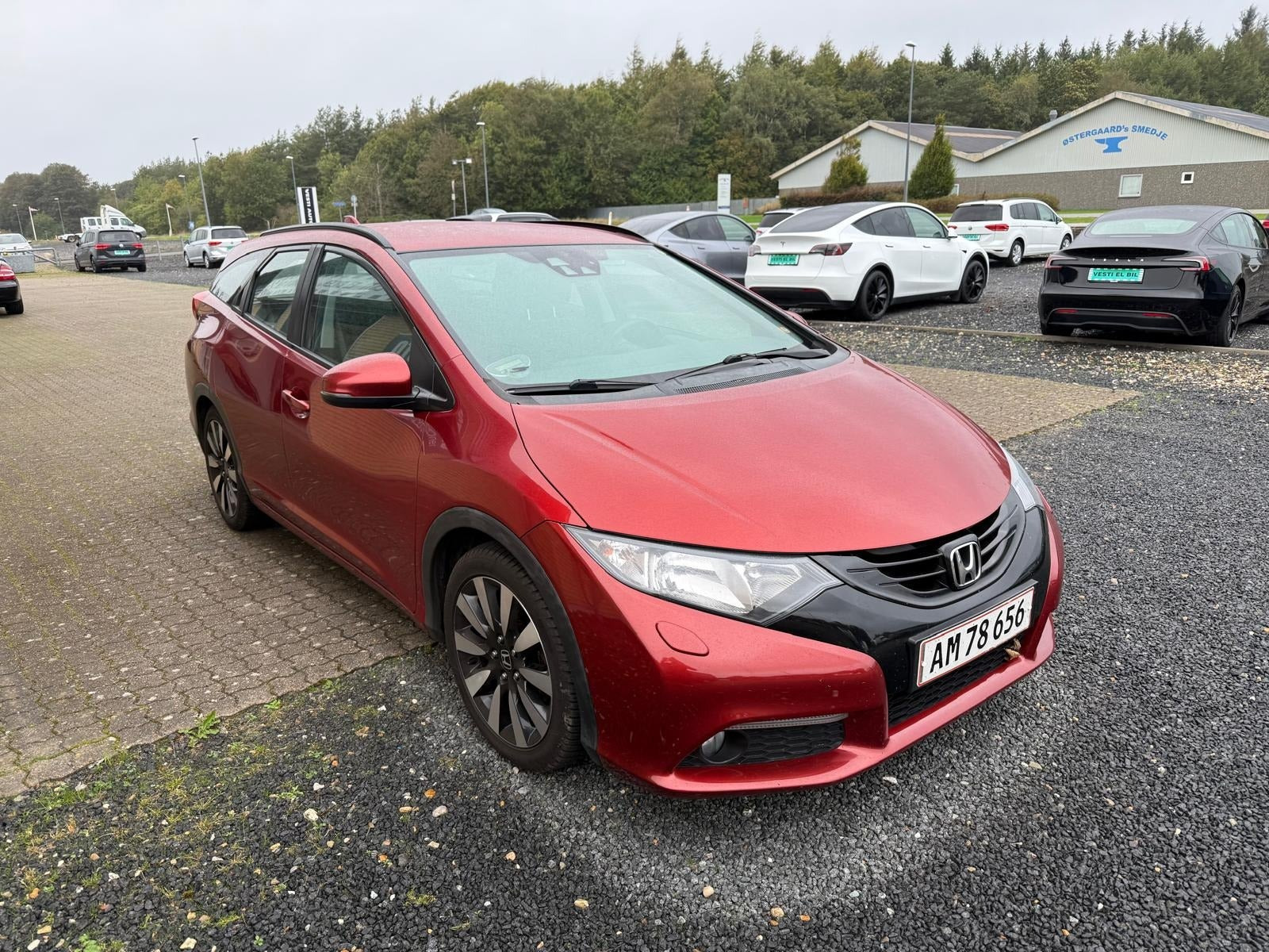 Orange Honda Civic fra 2014