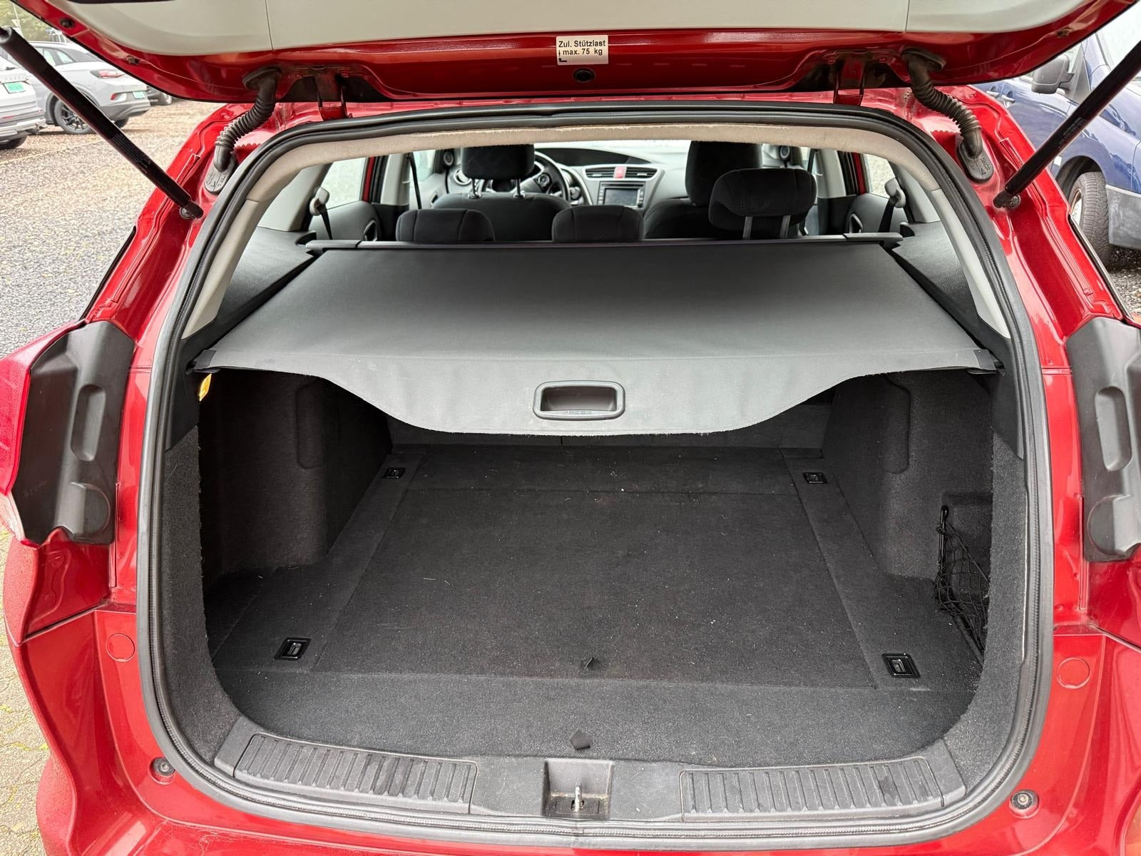 Orange Honda Civic fra 2014