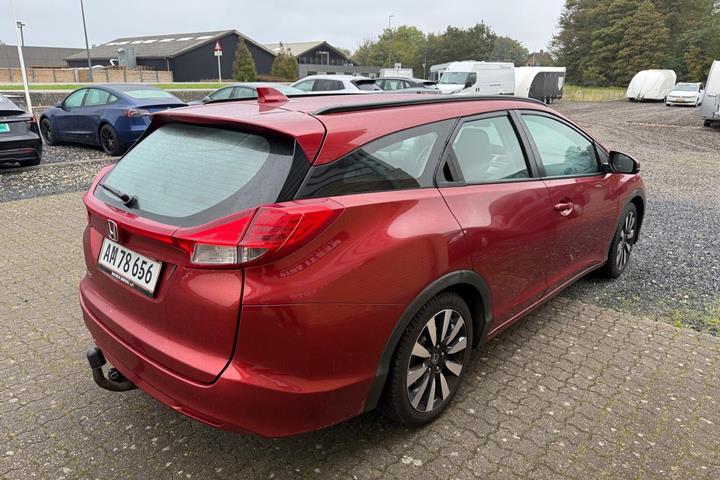 Orange Honda Civic fra 2014