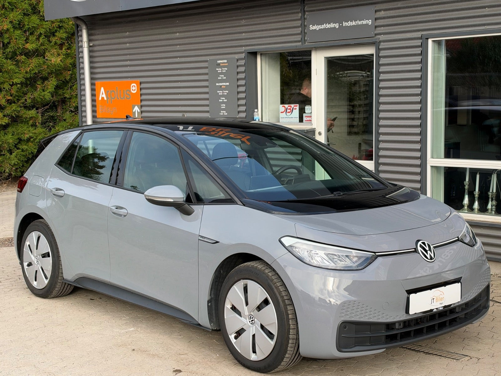 Grå VW ID.3 fra 2023