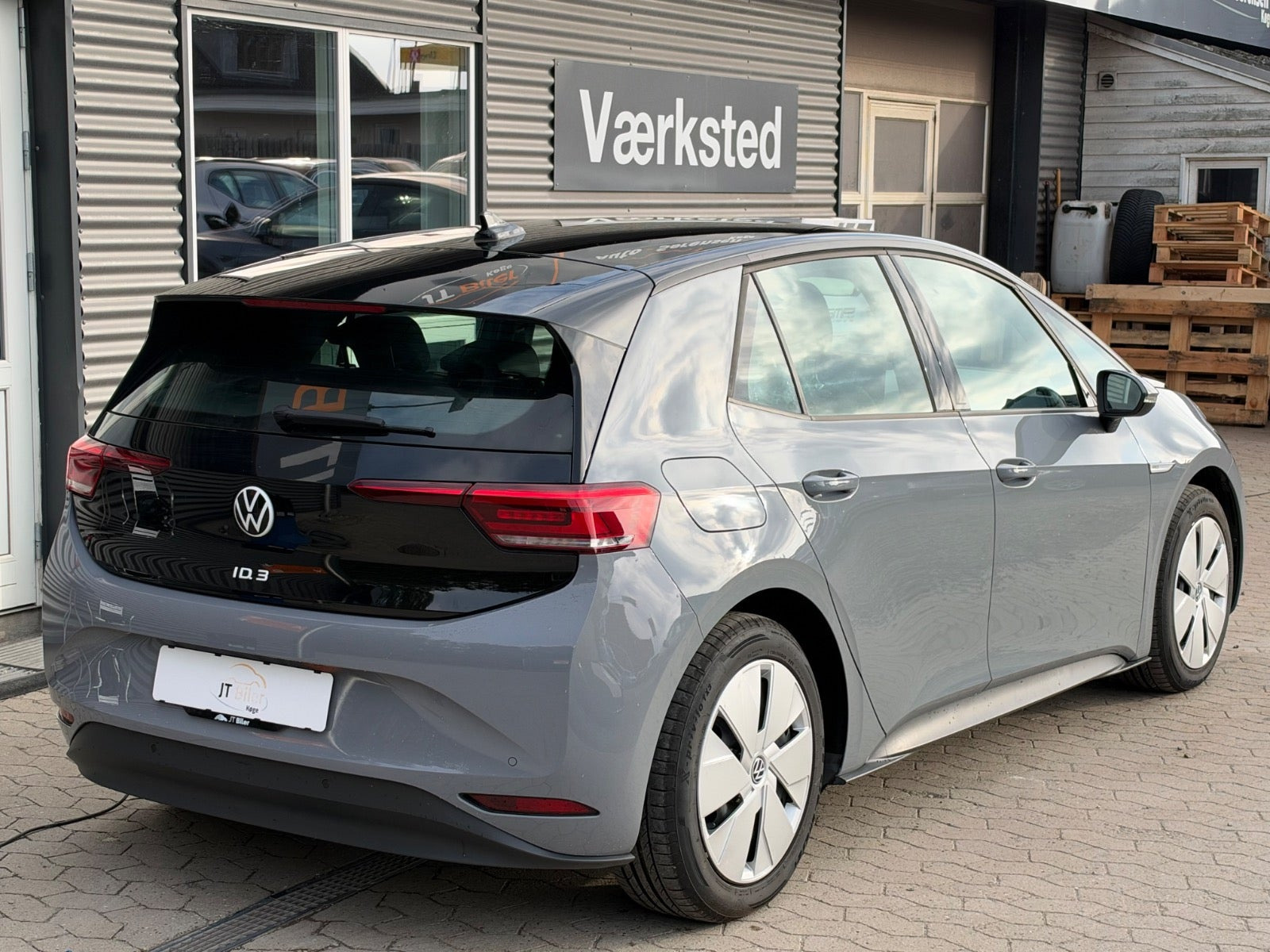 Grå VW ID.3 fra 2023