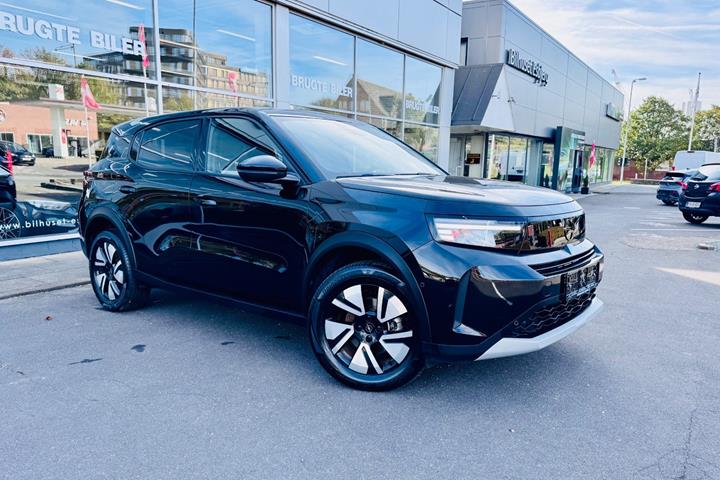 Sort Opel Frontera fra 2025