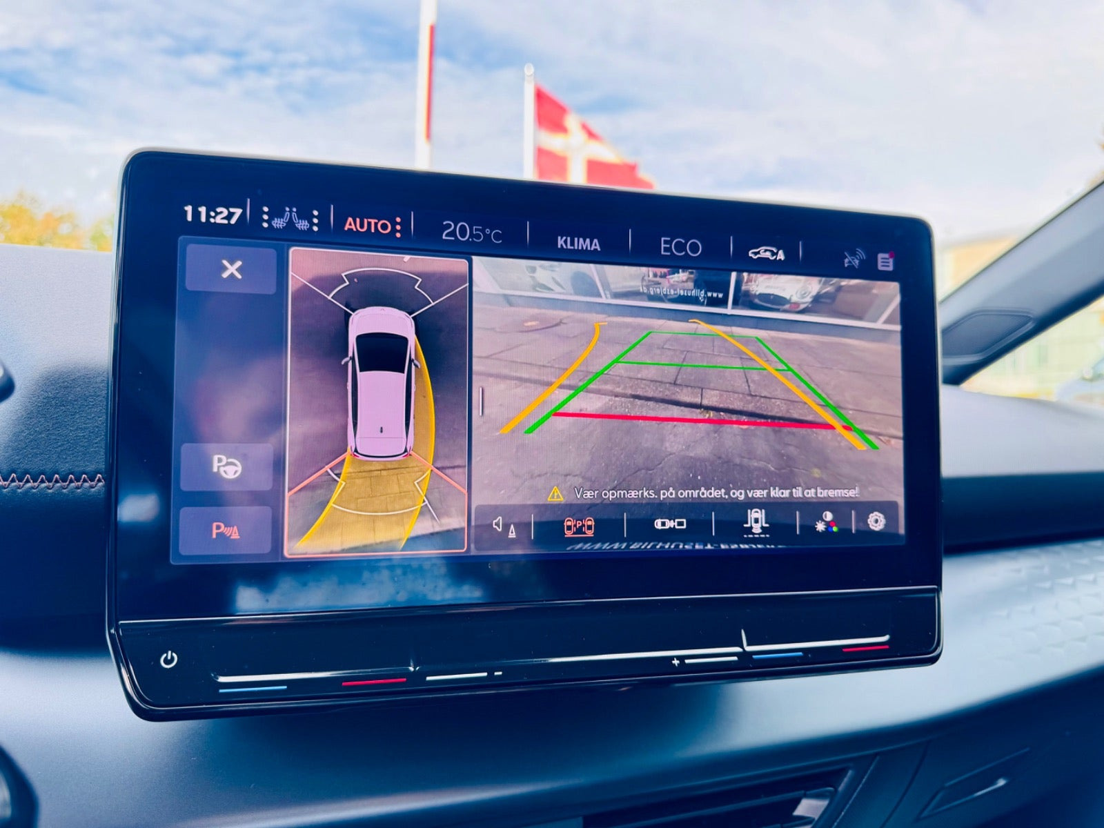 Grå Cupra Born fra 2022
