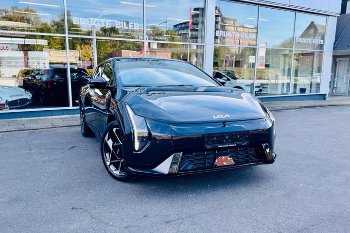 Sort Kia EV4 fra 2026 set udefra