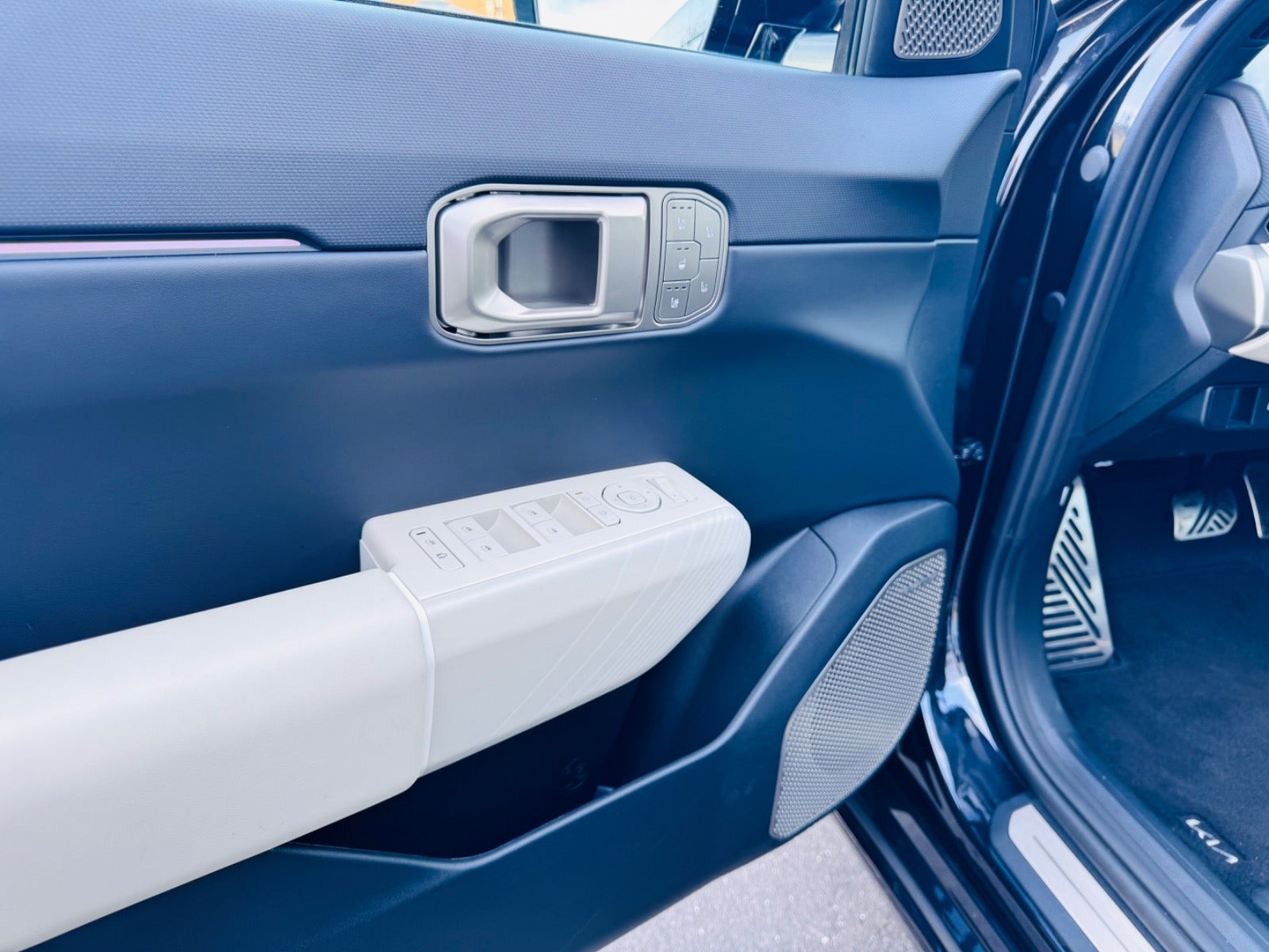 Sort Kia EV4 fra 2026