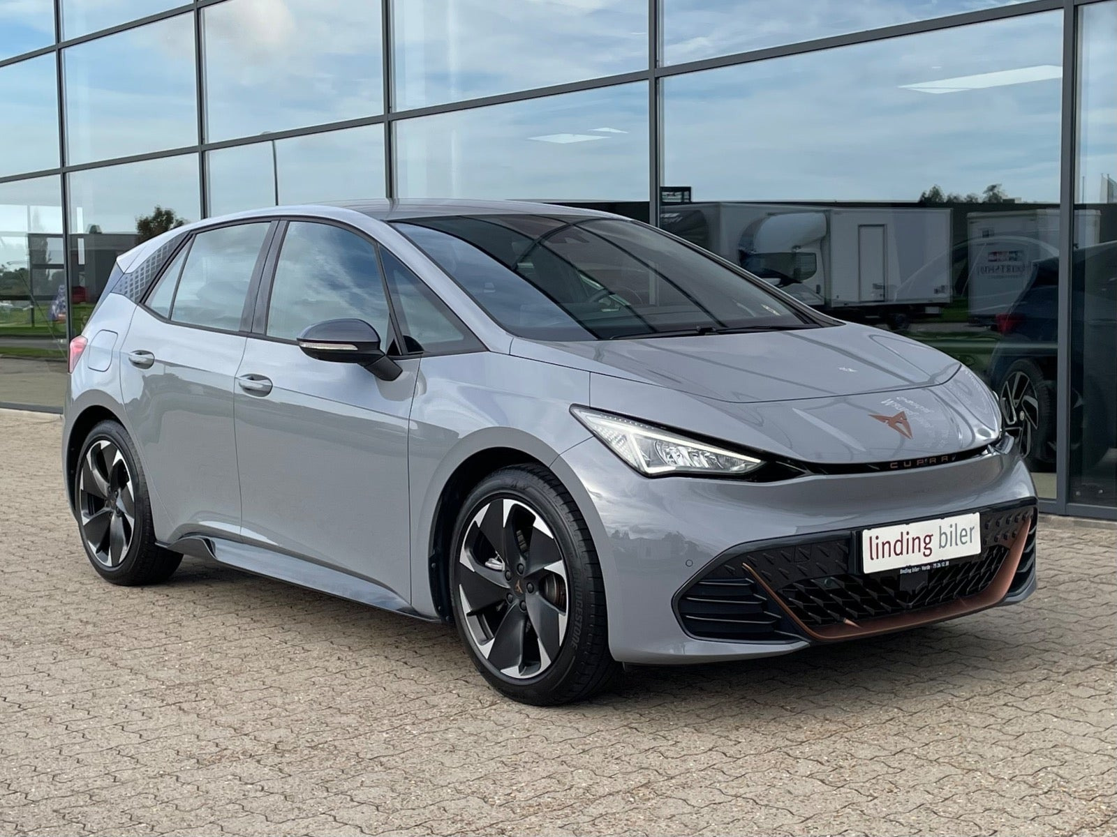 Cupra Born 59 e-Boost