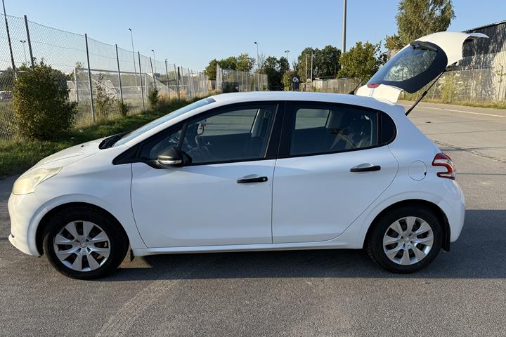 Hvid Peugeot 208 fra 2013