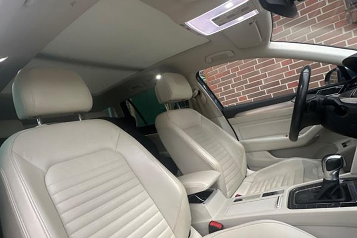undefined VW Passat fra 2017