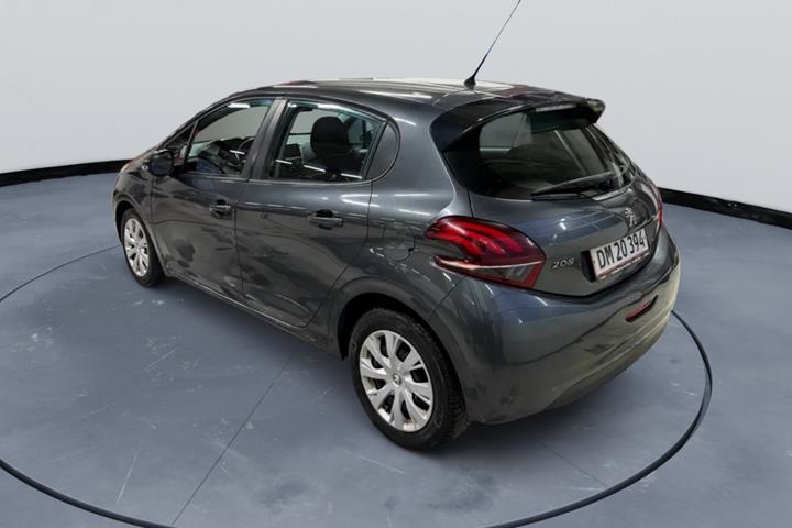 undefined Peugeot 208 fra 2015