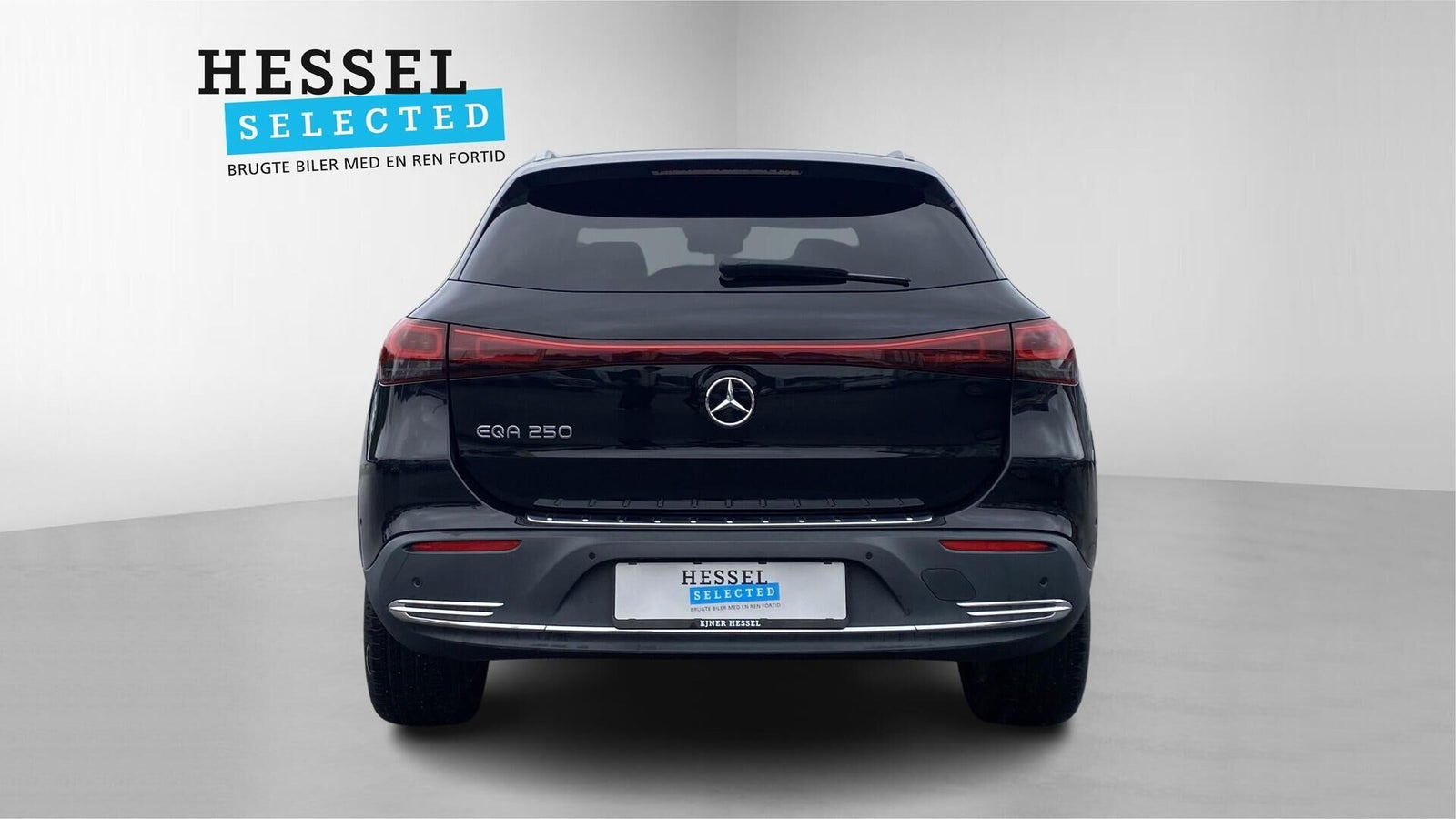 Sort Mercedes EQA250 fra 2021