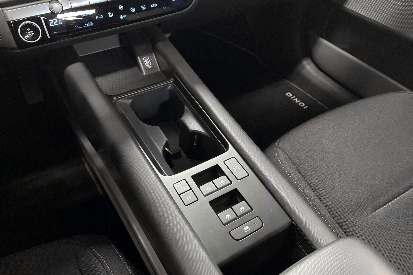 Sølv Hyundai Ioniq 6 fra 2023