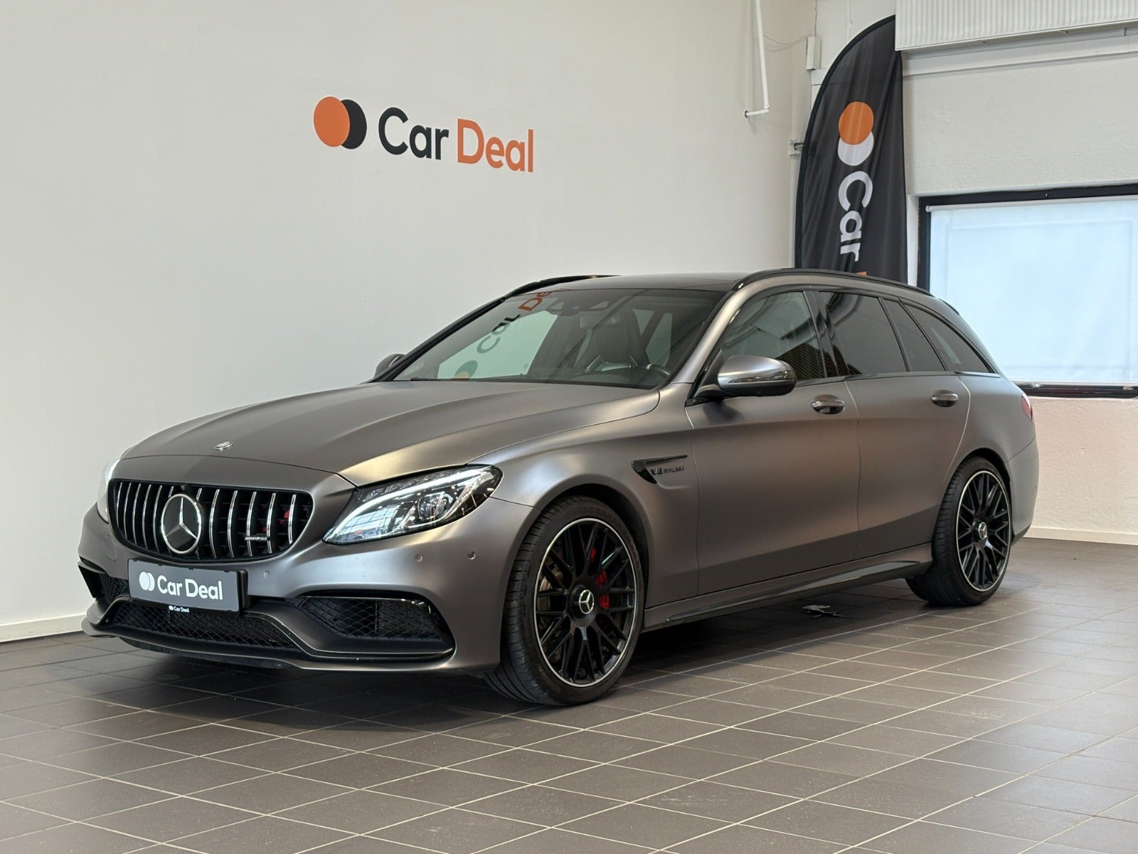 Mercedes C63 4,0 AMG S stc. aut.