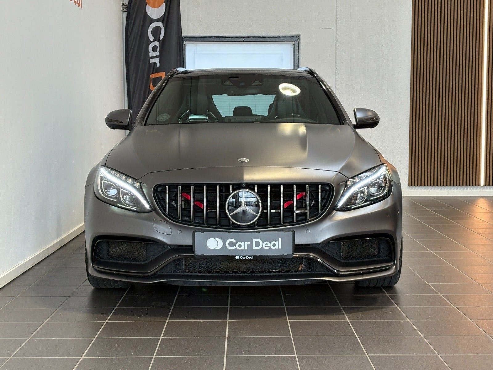 Sort Mercedes C63 fra 2016