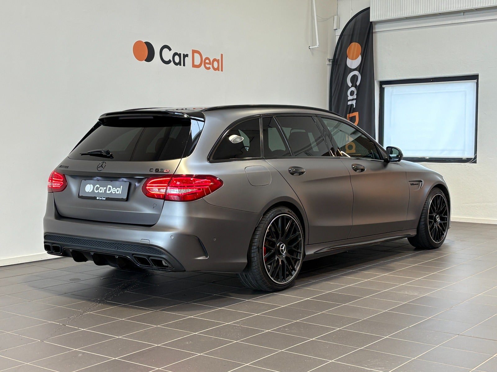 Sort Mercedes C63 fra 2016