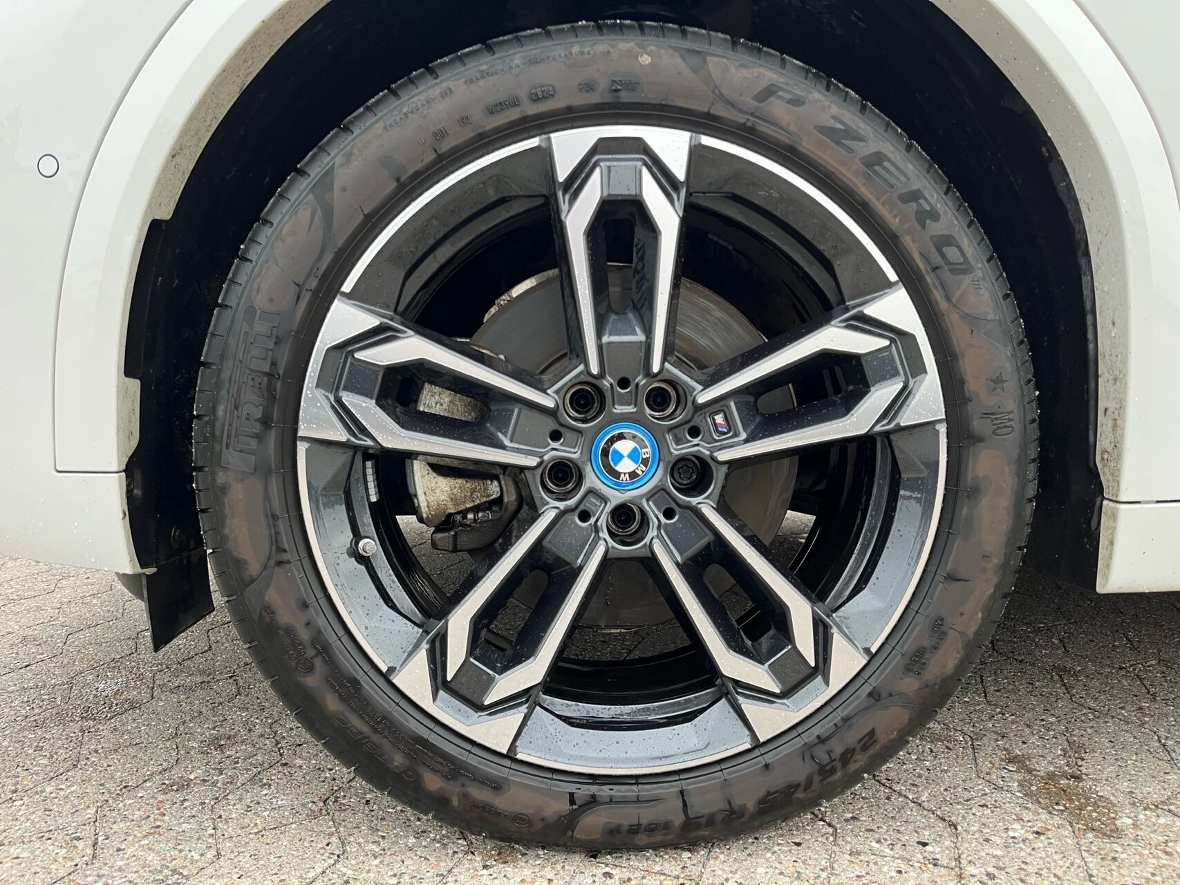 undefined BMW iX2 fra 2024