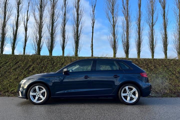undefined Audi A3 fra 2017