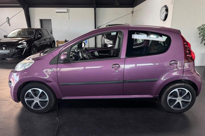 undefined Peugeot 107 fra 2007
